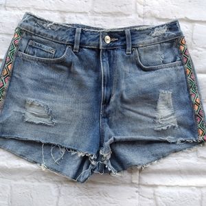 H&M Coachella denim cut off shorts